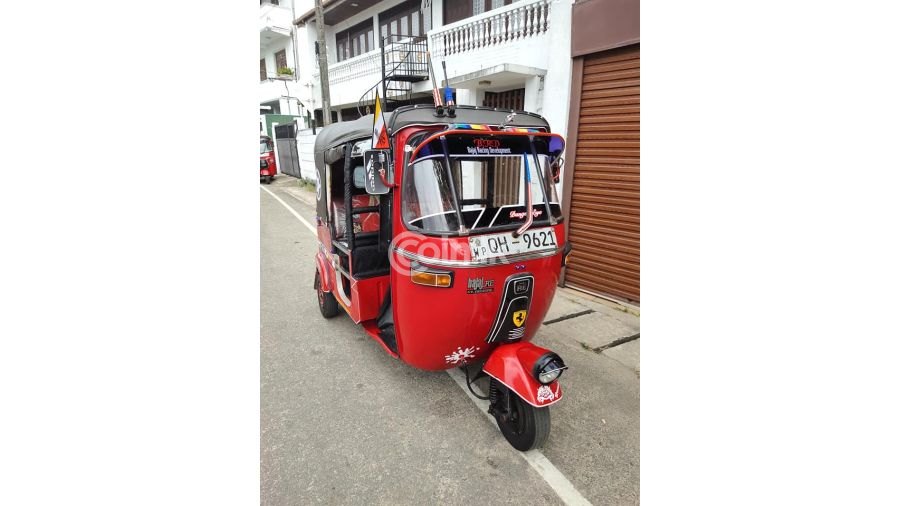Bajaj RE 2 Stroke Three wheel  for sale in Sri Lanka