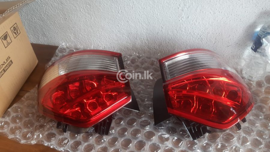 TOYOTA LAMPS AND PARTS 