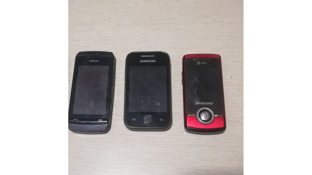 Original Nokia & Samsung use karanna puluwan phones