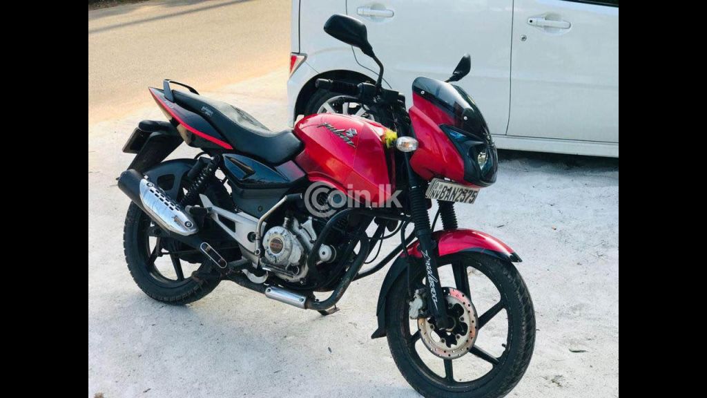 vehicles motorbikes scooters Bajaj Pulsar for sale in Sri Lanka