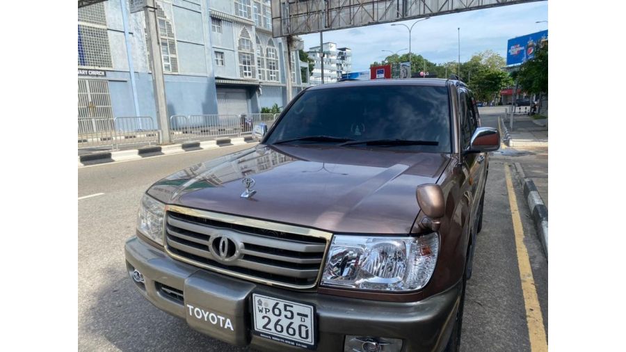 vehicles|cars-suv|Toyota Land Cruiser Sahara 100 - for sale in Sri Lanka