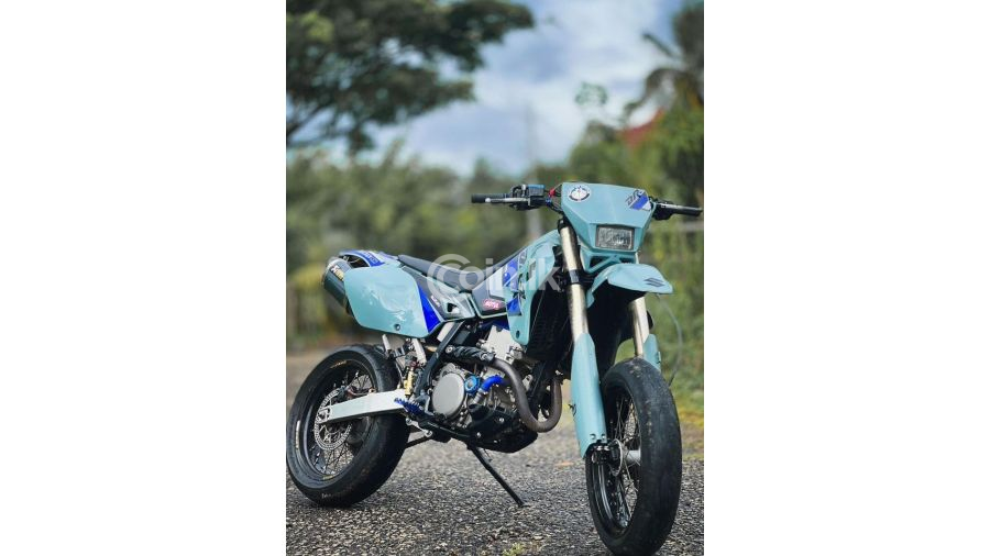 Suzuki DRZ   for sale in Sri Lanka