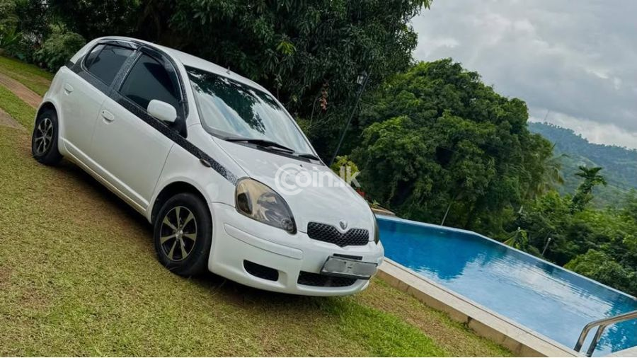 Toyota vitz 2002 for sale in Sri Lanka