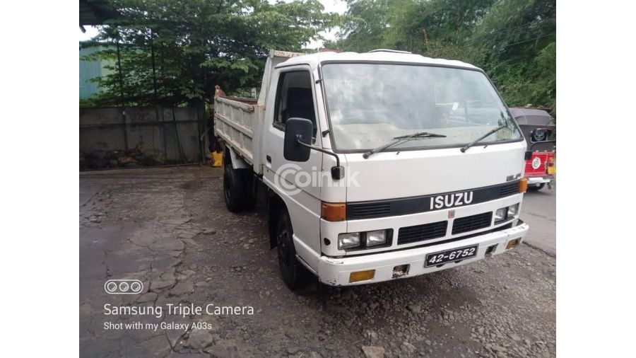 Isuzu ELF NKR57L  for sale in Sri Lanka