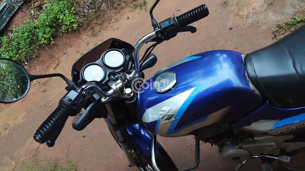 Bajaj CT 100 - for sale in Sri Lanka