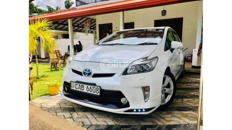 Hikkaduwa Taxi Service | Taxi | Cabs | Van For Hir